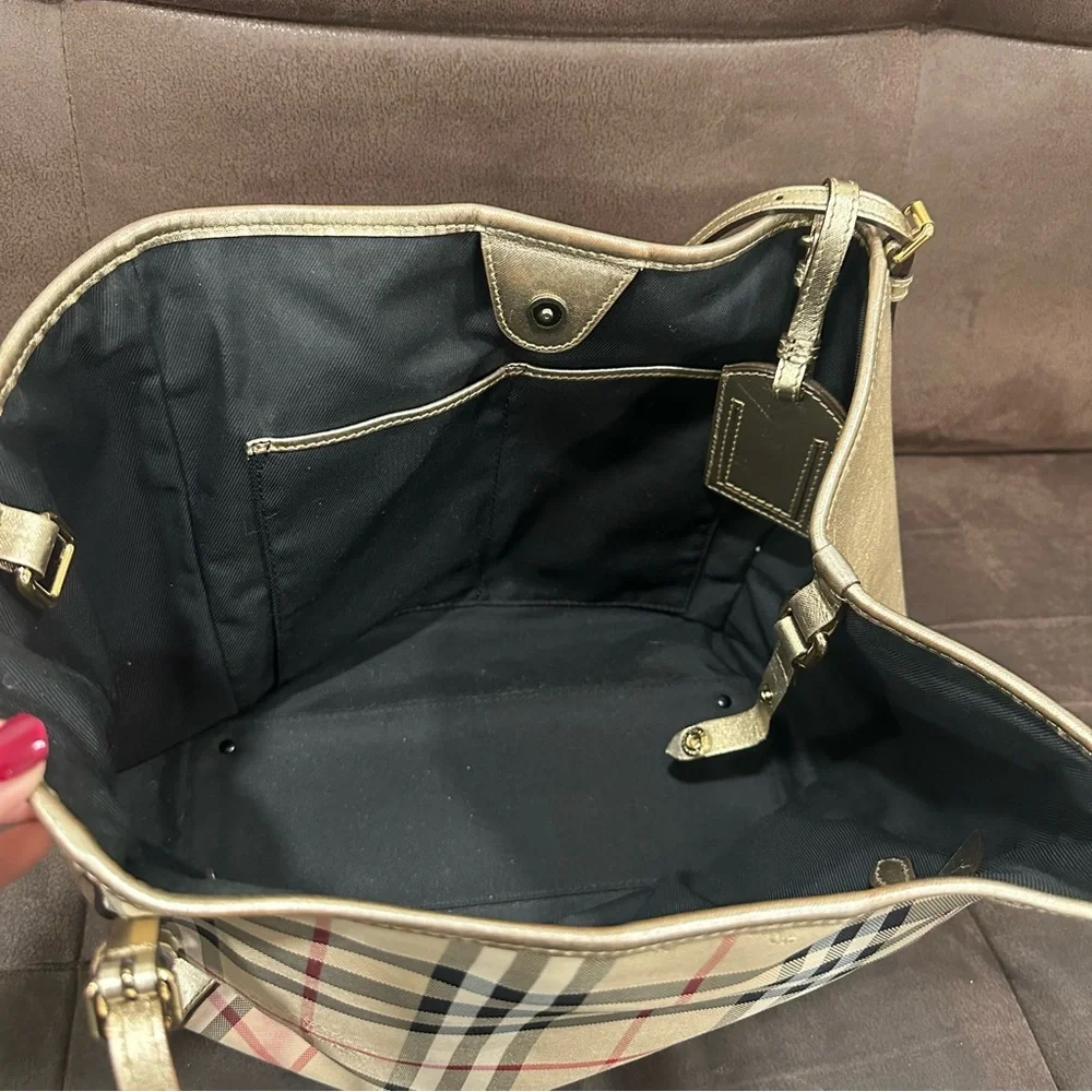 💯 Authentic RARE Burberry Canterbury Horseferry Check Tote Gold Purse Handbag - Picture 11 of 17